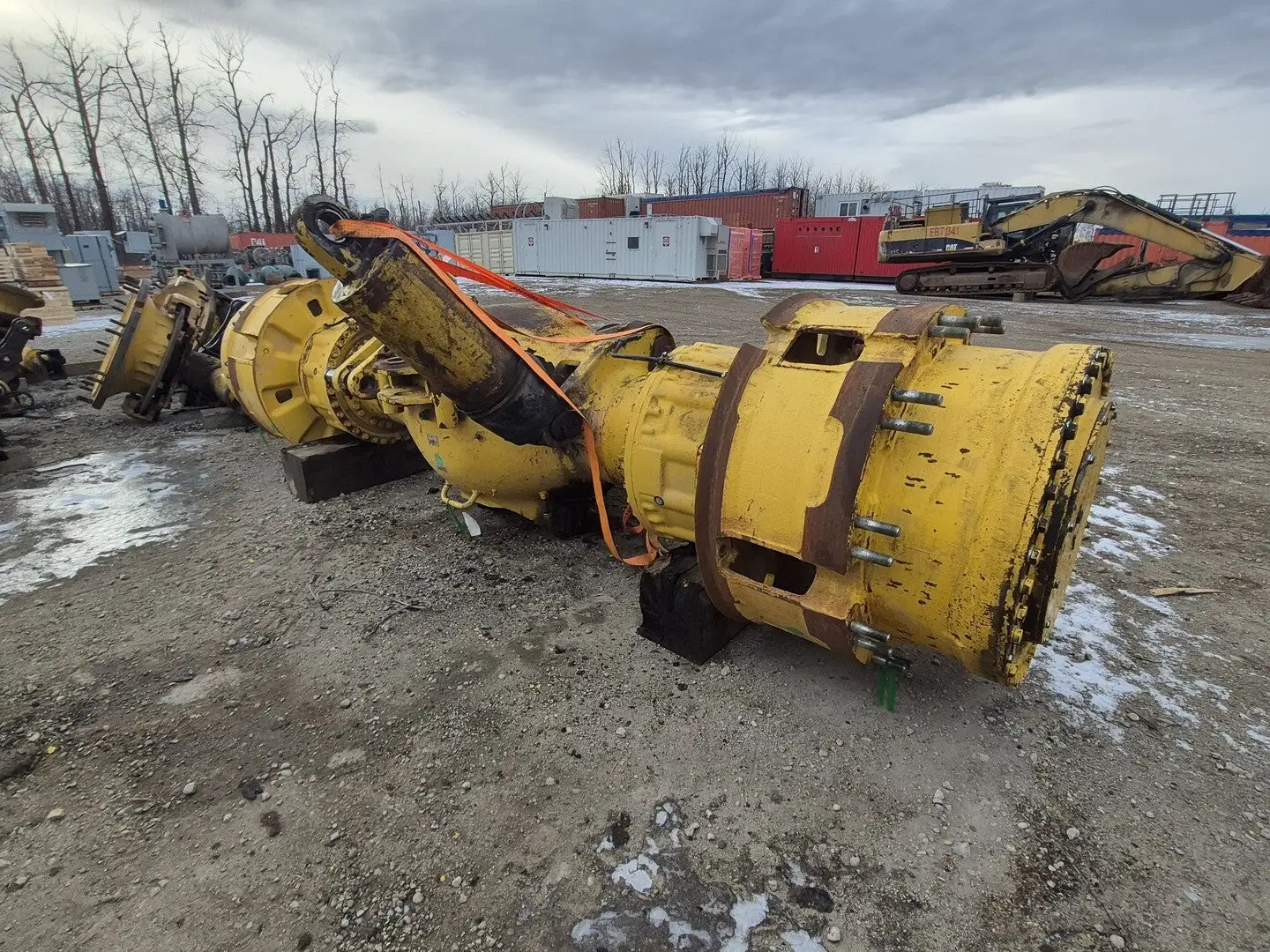HD785-5LC Rear Axle Assembly