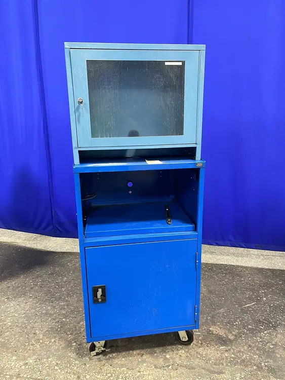 Used GLOBAL INDUSTRIAL _UNKNOWN_ Cabinets Ohio US | HGR 24 #1185696