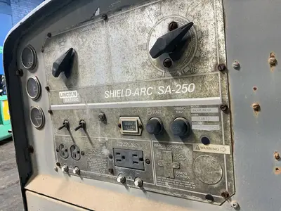 Used LINCOLN ELECTRIC SA250 DE152 Welding Machinery (Other) Ohio US | HGR 24 #1441270