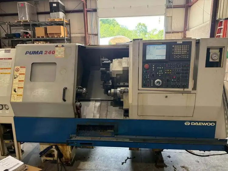 2004 DOOSAN DAEWOO PUMA 240MB Lathes CNC | Asset Exchange Corporation