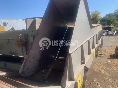 Unknown Manufacturer: Used 11' x 36" Steel Belt Conveyor