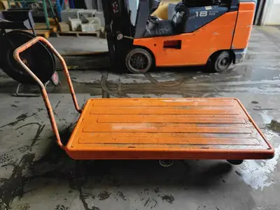 Platform Truck Cart with Swivel Wheel