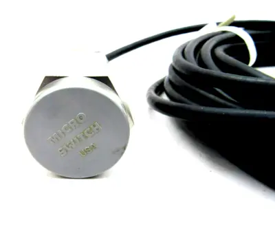NEW HONEYWELL MICROSWITCH FMSB1-25 PROXIMITY SWITCH FMSB125
