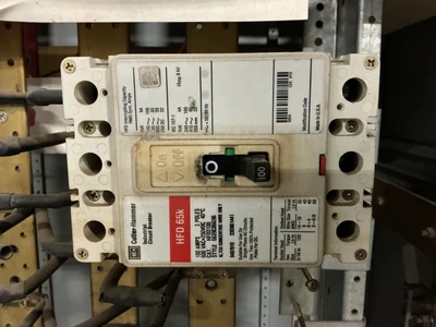 Used EATON/CUTLER-HAMMER SLY20426 Electrical Panels Ohio US | Equipment Recovery Corp. #1329659