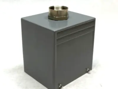 USED EPIC HOOD TOP ENTRY PG21 CABLE ENTRY 2-LEVER HOUSING 10133000