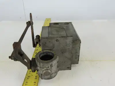 Barber-Coleman EA57 Actuator 0.65A 12V 60Hz 40W 1-1/2 NPT