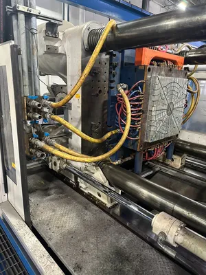 2021 KRAUSS MAFFEI KM 1300-24500 MX Horizontal Plastic Injection Molding Machines | JYC MACHINERY (5)