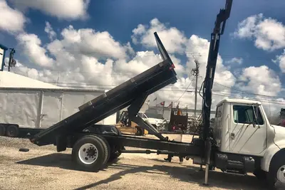 Used 2001 INTERNATIONAL 466DT Truck-Mounted Cranes Florida US | Proxy Equipment #1384987