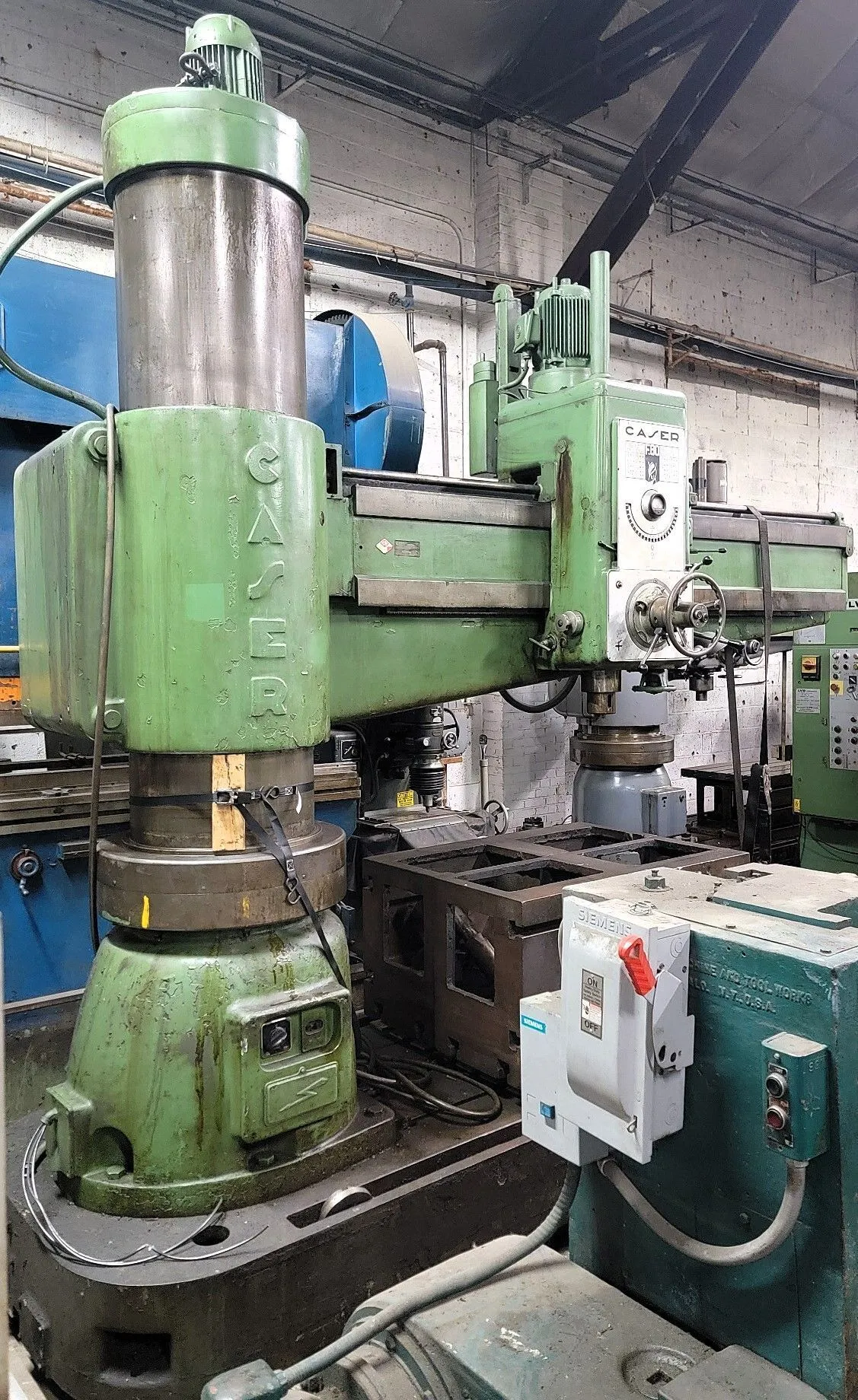 Used CASER 8 ft arm x 20" column Radial Drill Radial Drills Ohio US | Cleveland Machinery Sales, Inc. #364442