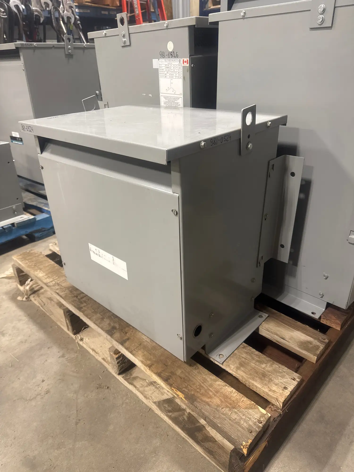 30 KVA - 480V to 240V 3 Phase  Auto-Transformer