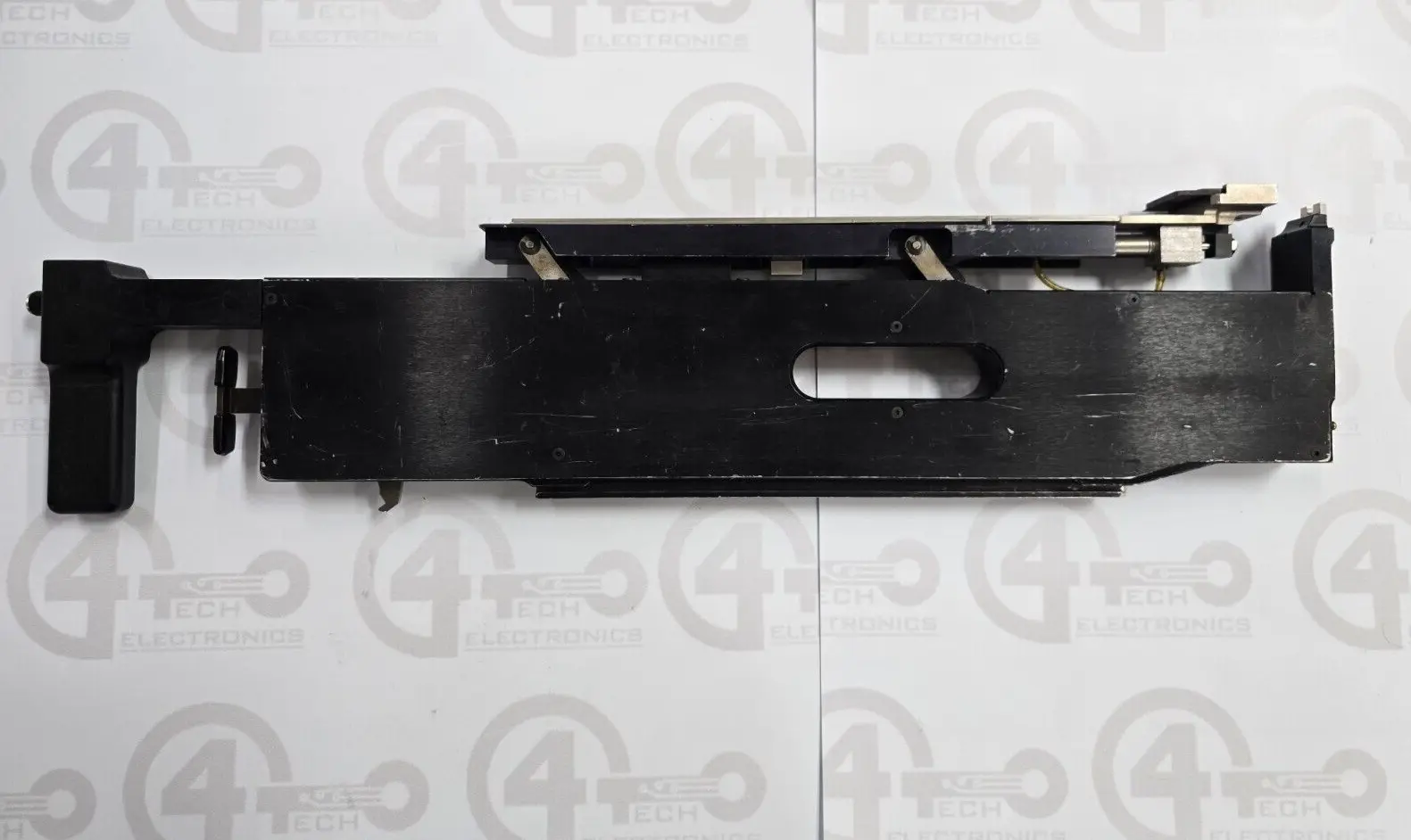Used Universal Instruments Corporation 44762002 PCB Component Feeders Michigan US | 4Tech USA #1540501