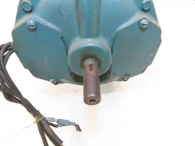 Reliance DC Gearmotor 1/2Hp 95V 83rpm 24:1 Reducer LH Output 56 Fr 30/Min Duty