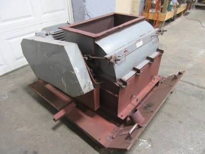 15 HP Champion Products Hammer Mill