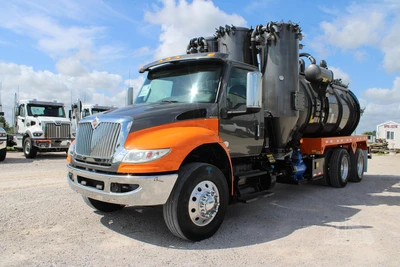Used 2020 INTERNATIONAL MV Septic/Sewer/Vacuum Trucks Texas US | Roll Off Truck World #1491776