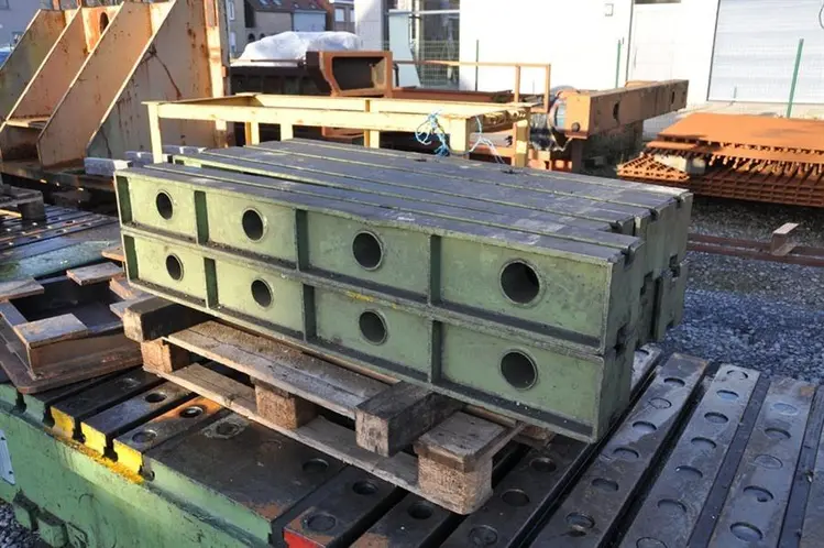 Used 8 SUPPORT BLOCS 1500 X 170 X 180 MM Angle Plates BE | Apt International N.V #366387
