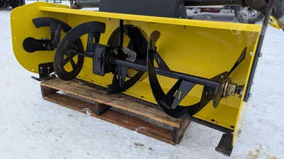USED 2015 JOHN DEERE 1023E