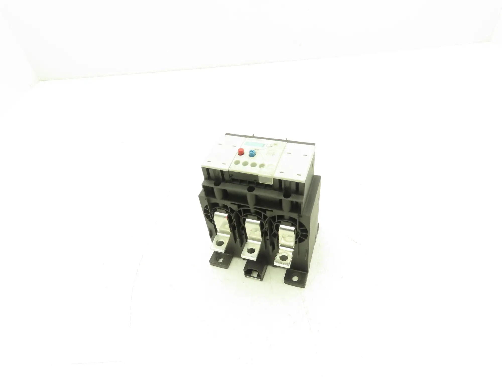 Siemens 3RB1056-1FG0 Solid-State Motor Protection Overload Relay 50-200A Size S6