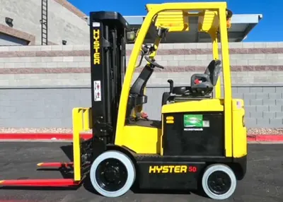 USED 2019 HYSTER E50XN