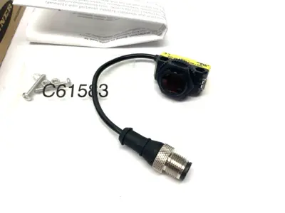 USED BANNER ENGINEERING EXPERT SERIES CLEAR OBJECT SENSOR, ALL-PURPOSE, 3000MM RANGE