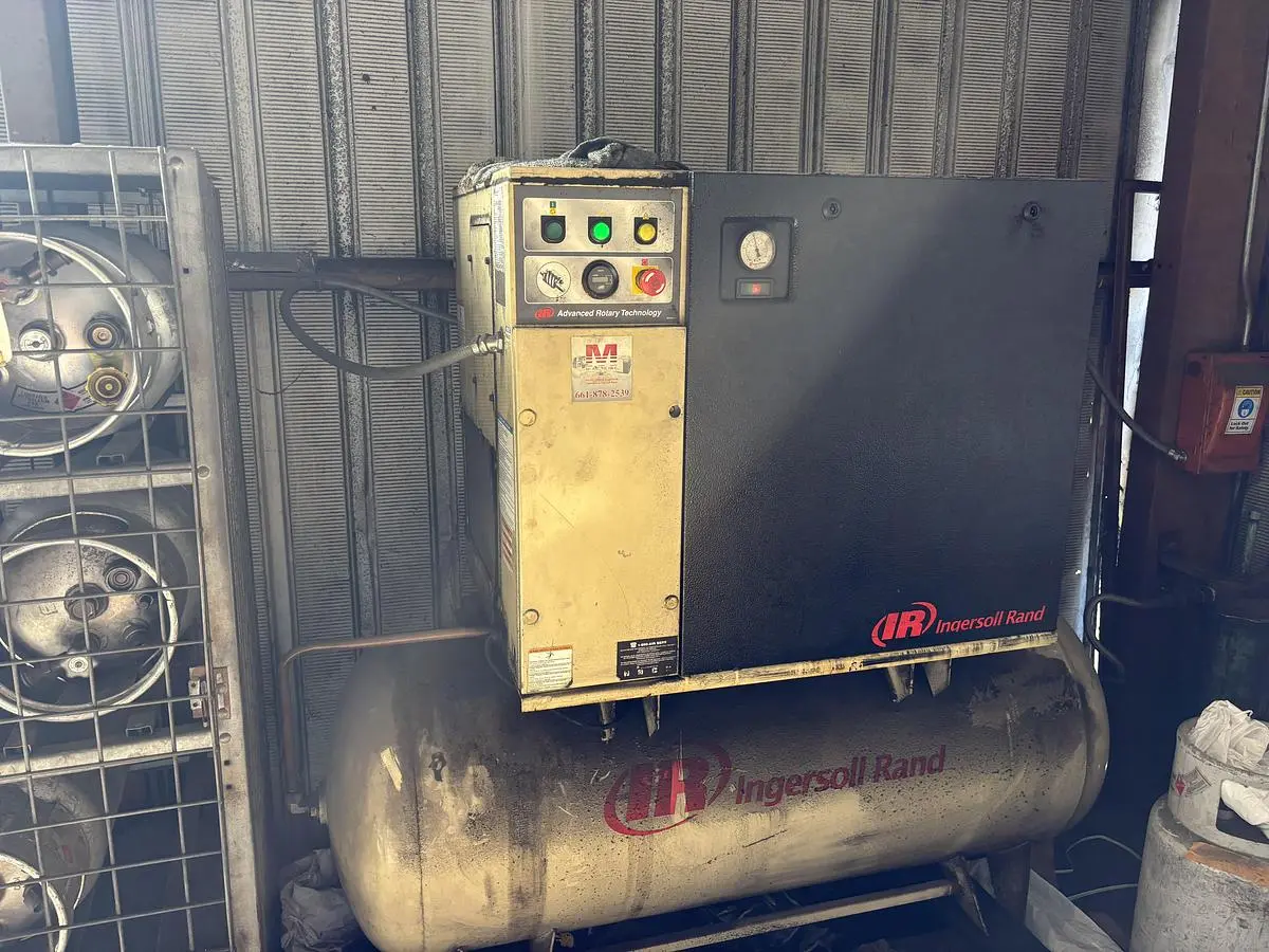 Ingersoll Rand air compressor