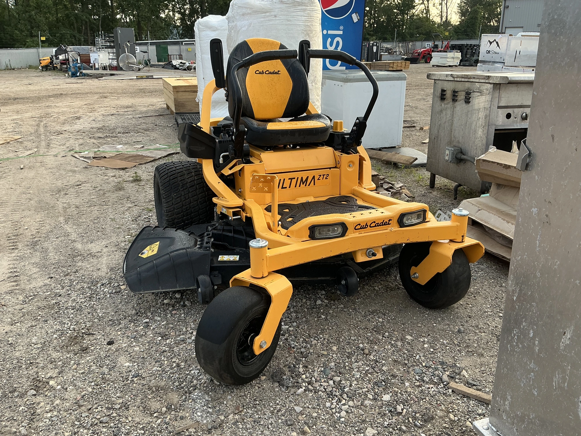 Used CUB CADET ULTIMA ZT2 Mowers Michigan US | Miedema Asset Management Group #1339099
