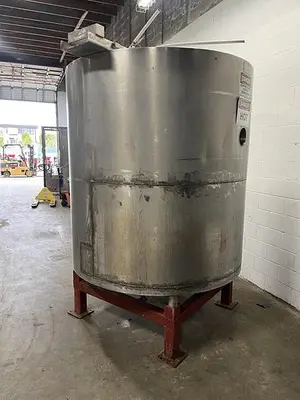 1,000 Gallon SS Tank