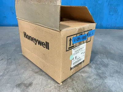 Used HONEYWELL DC2500CE000020000000E00 Temperature Controls Ohio US | HGR 24 #1545392