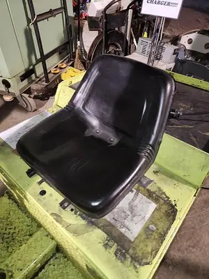 USED CUSHMAN TUG