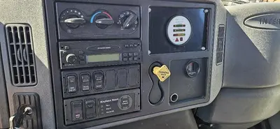 Used 2005 INTERNATIONAL 4400 Box trucks Utah US | CSS Equipment Sales #1347322
