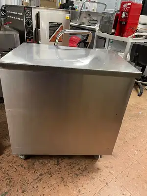 Used Falcon Restaurant Supply Used 24"X 32" Stainless Steel Cart Equipment Stand with Casters Restaurant Equipment (Miscellaneous) Illinois US | Falcon Restaurant Supply #1375070