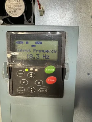 SVX100A14A1N1 Cutler Hammer 140A 460V 100HP SVX9000