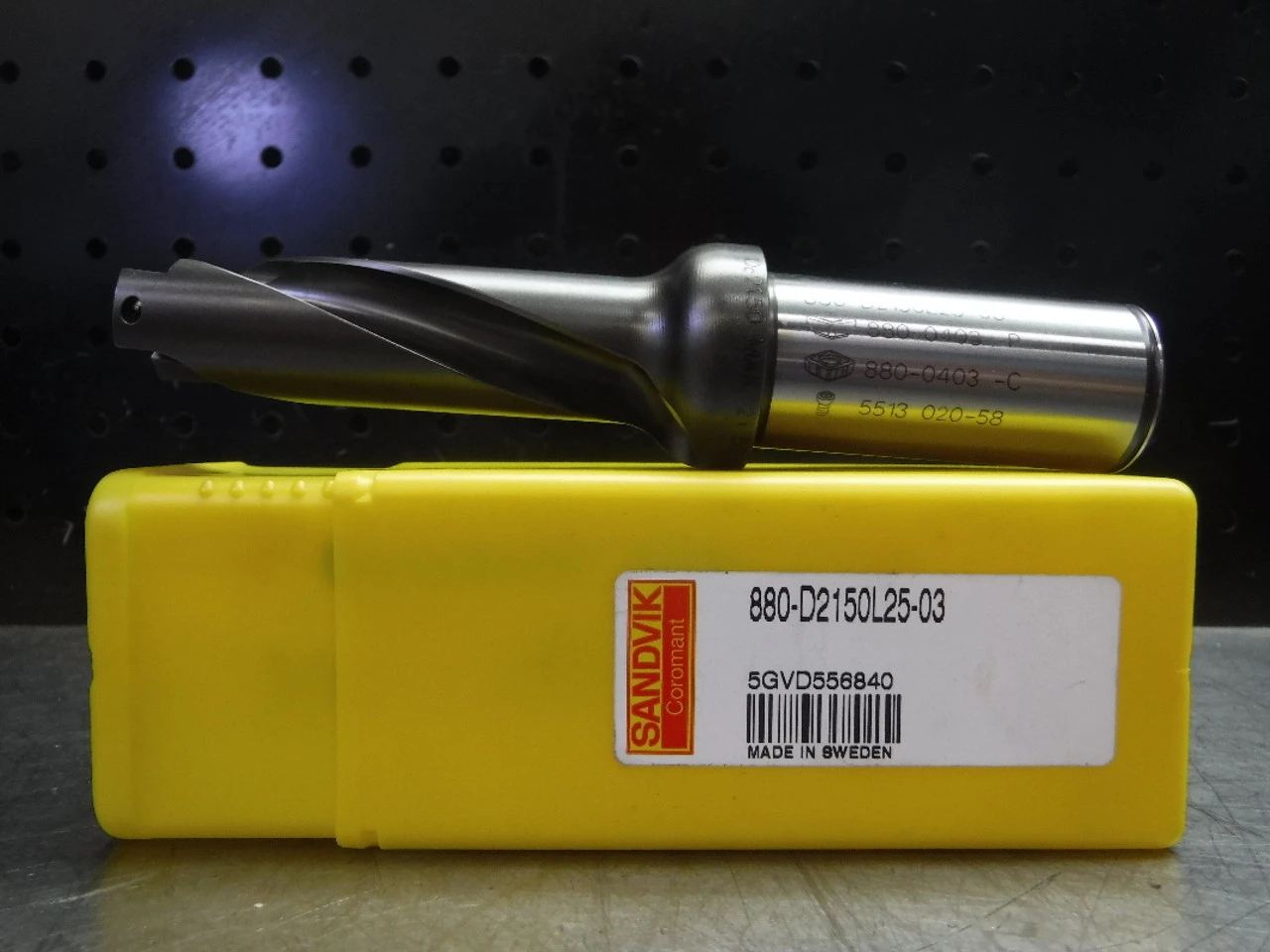 Sandvik CoroDrill 21.50mm Indexable Drill 25mm Shank 880-D2150L25-03 (LOC1854B)