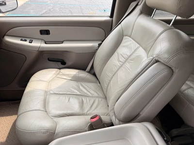 Used 2001 CHEVROLET SUBURBAN SUVs Michigan US | Miedema Asset Management Group #1357526