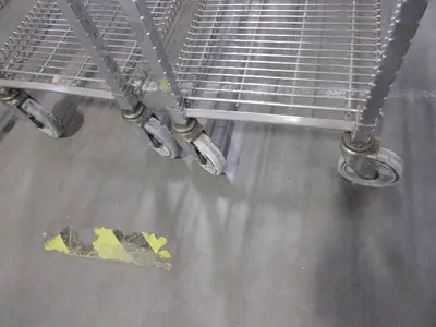 CARI ALL, METRO STYLE,  WIRE SHELVING ON WHEELS