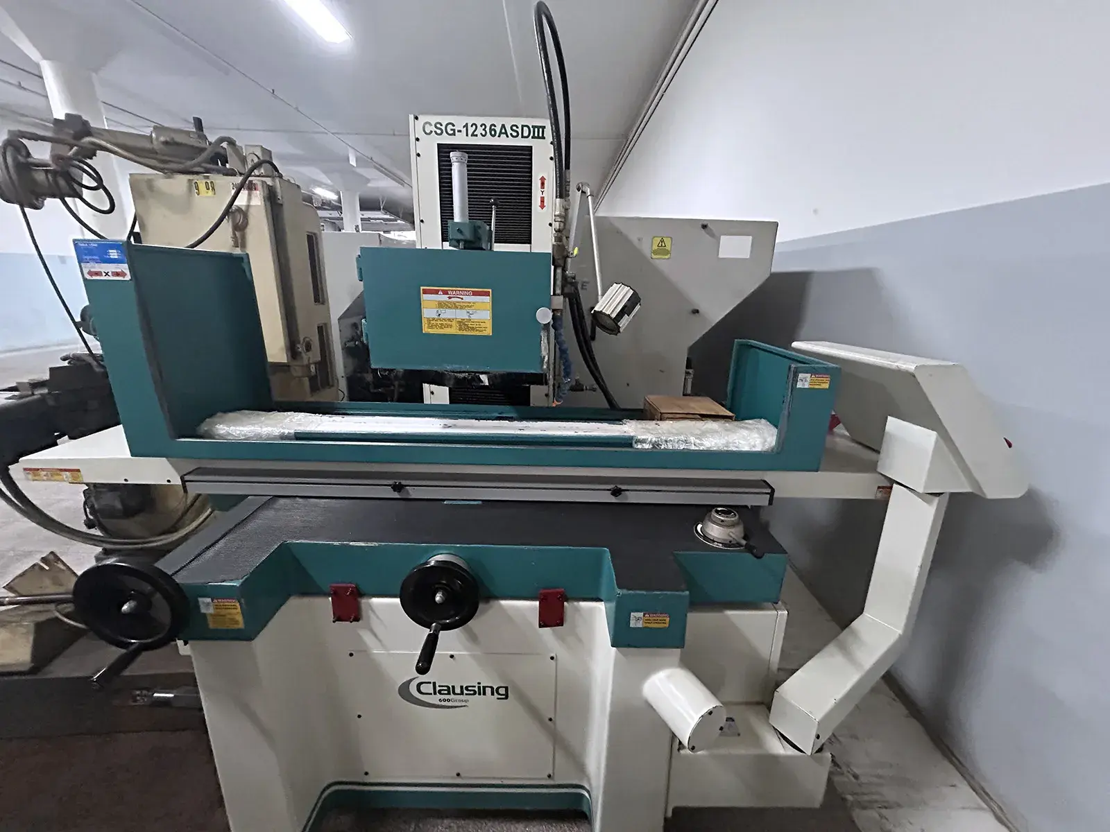 Used 2010 Clausing CSG-1236ASDIII Reciprocating Surface Grinders Illinois US | Machine Tool Bids #1404003