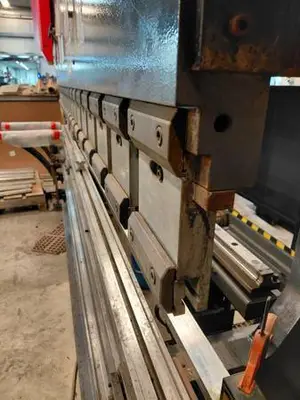 2012 DURMA ADR 37220 Press Brakes | Used Fab Machines (5)