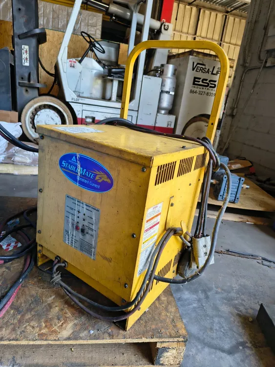 Used APPLIED ENERGY A15236 Battery Chargers South Carolina US | ESS Industrial Equipment Sales #945060
