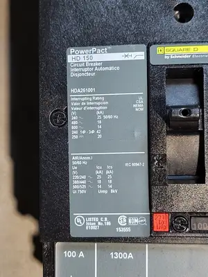 NEW SQUARE D HDA261001