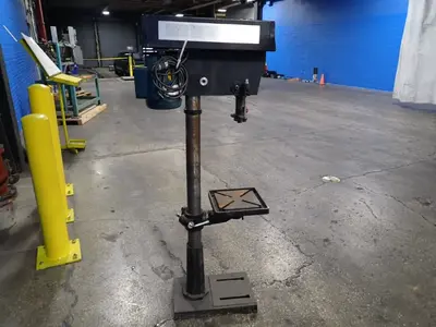Used DAYTON 329184 Heavy Duty & Sensitive Single Spindle Drills Ohio US | HGR 24 #907431