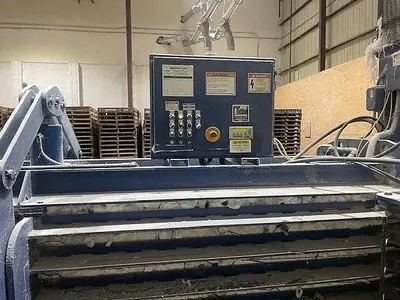 USED 1999 AMERICAN BALER 402-9-730R