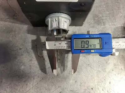 NEW CROUSE-HINDS GHG432 DRT01501