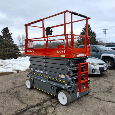 NEW 2026 Skyjack SJ4740E