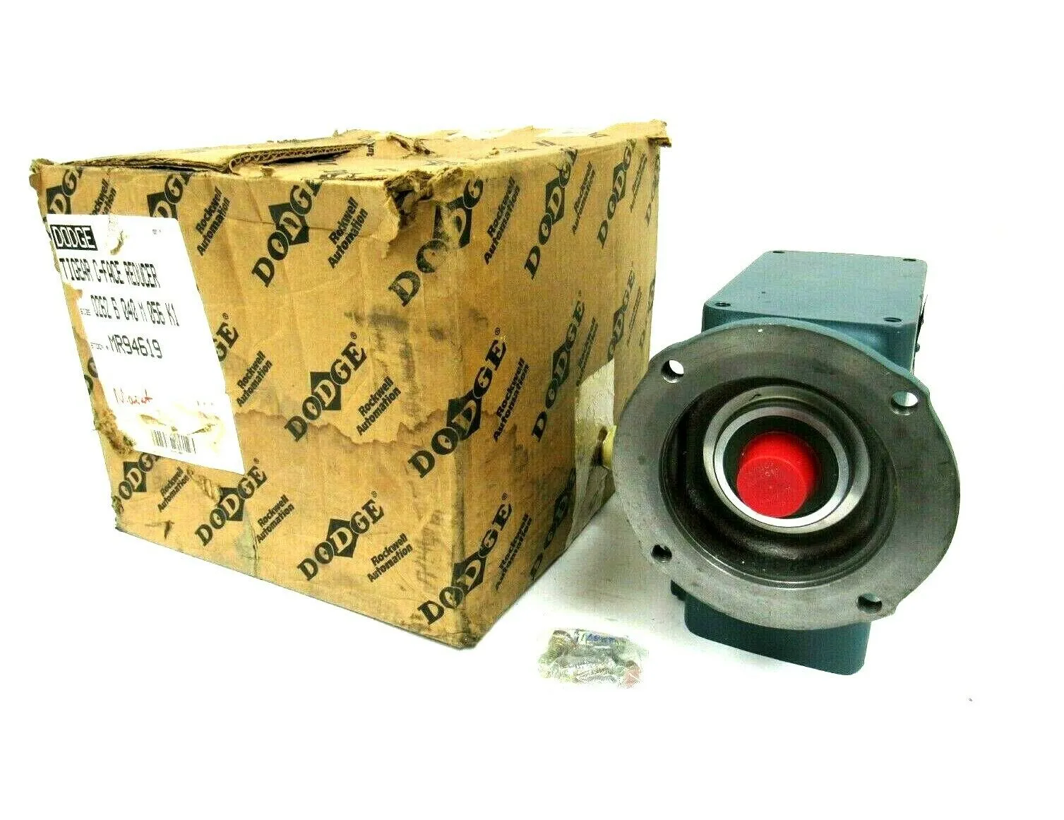 NEW DODGE Q262-B-040-M-056-K1 GEAR REDUCER Q262B040M056K1 MR94619