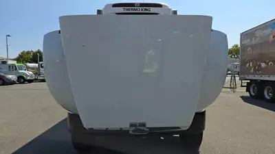 USED 2021 PETERBILT 330