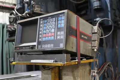 ROCKFORD Hydraulic MILLING MACHINE | Levy Recovery Group (32)