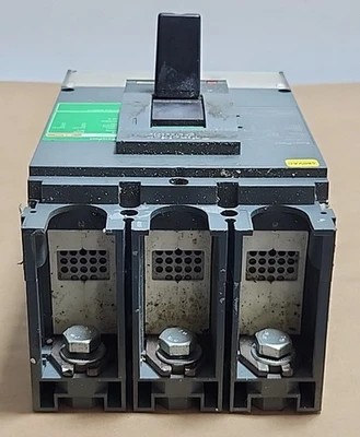 USED Schneider Electric LV540306