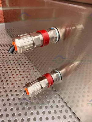 Used EDWARDS TURBOMOLECULAR EXT 40020030IPX VACUUM PUMP Vacuum Pumps | Equipment Lab #486033