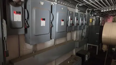 USED OILFIELD SKID DOGHOUSE/COMBO BUILDING
