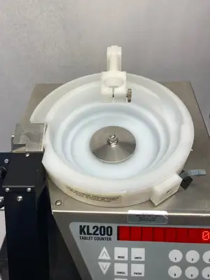 Used Kirby Lester Vibratory Bowl Pill/Tablet Counter, High-Capacity, Dual-Lane Tablet/Capsule Counters Michigan US | Maverick Industrial Sales #1397930