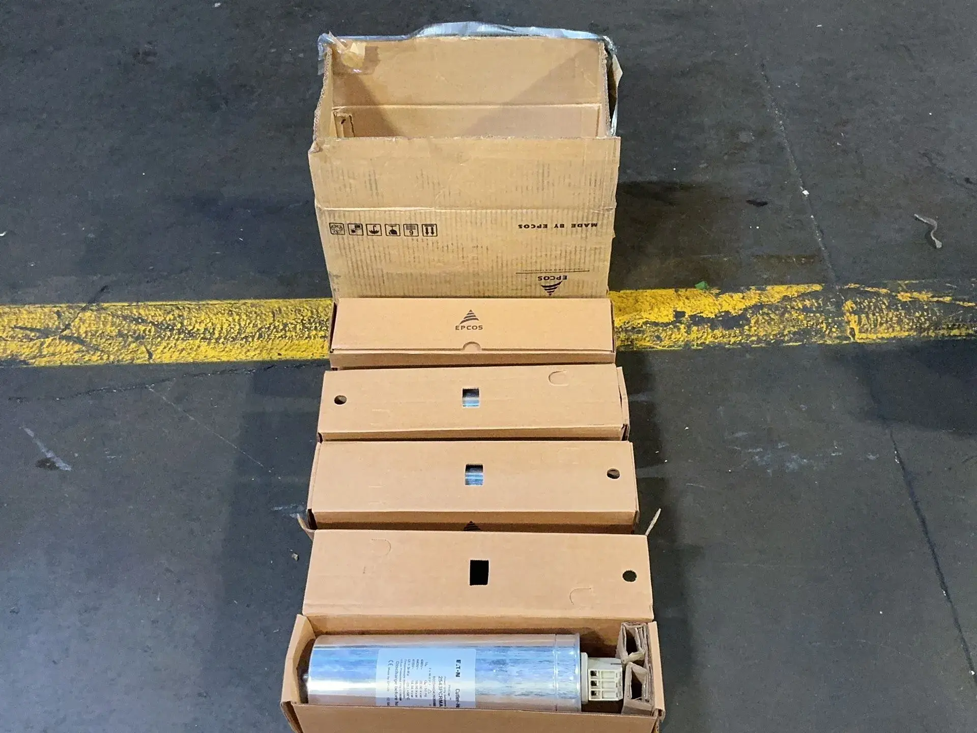 New | in-Stock EATON 2543PCRMA Capacitors Ohio US | HGR 24 #1358130